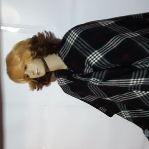 Ladies Shawl multicolored large with fringes.